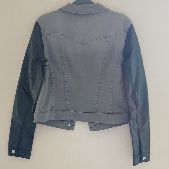 Jessica Simpson Two-Tone Jean Jacket Sz‎ M - Picture 4 of 7